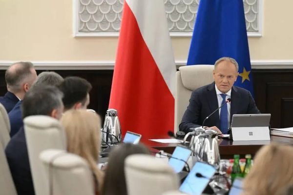 Najnowsze badanie CBOS. Więcej przeciwników rządu Tuska niż zwolenników
